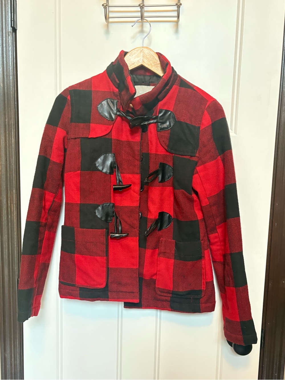 Vintage dELiA*s Y2K Red Black Buffalo Plaid Toggle Funnel Neck Jacket sz small